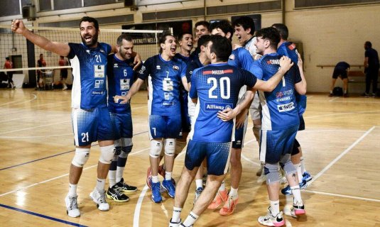ROMAGNABANCA esplode la gioia ….è di nuovo SERIE B!