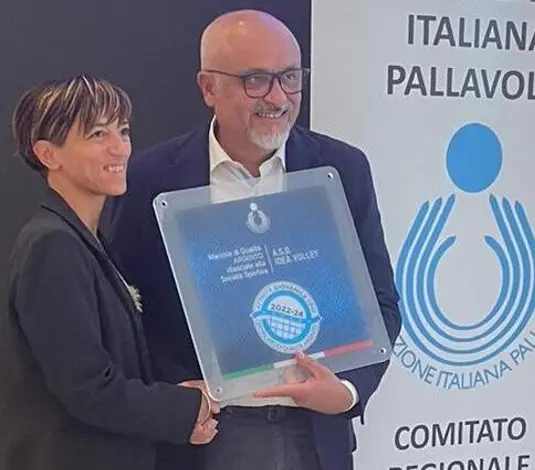 Week-end da orgoglio per la Pallavolo Bellaria: a Bologna consegnati i premi e marchi di qualità