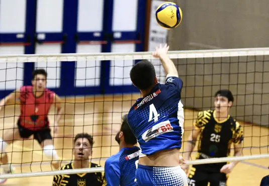 Dinamo bella, solida e concreta: con Ferrara è 3-1