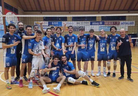 Cuore e sacrificio: la Dinamo resta in vetta!