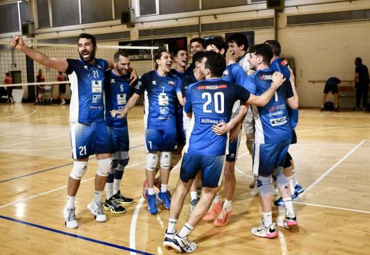 ROMAGNABANCA esplode la gioia ….è di nuovo SERIE B!