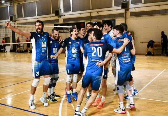 ROMAGNABANCA esplode la gioia ….è di nuovo SERIE B!