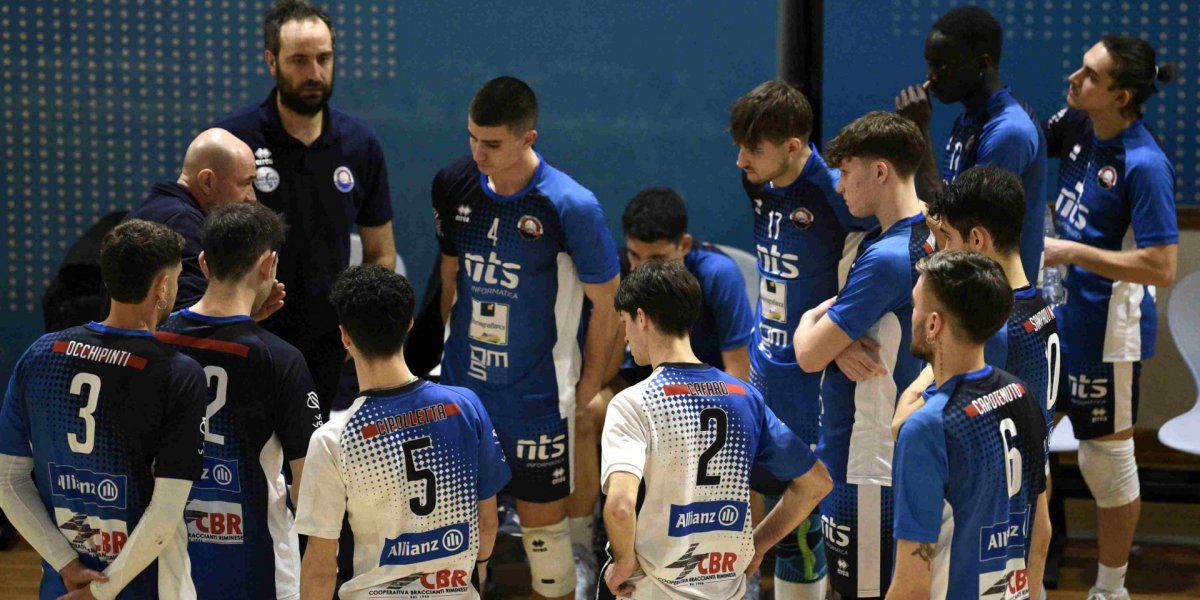 Dinamo dai due volti: passa Macerata 1-3