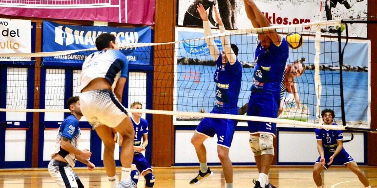 Esordio amaro per la Romagna Banca: a Bellaria passa Riccione 1-3 Esordio amaro per la Romagna Banca: a Bellaria passa Riccione 1-3