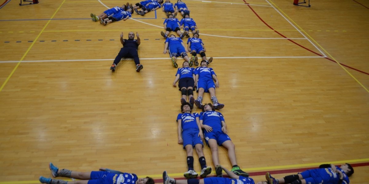 La Dinamo Bellaria Blu si laurea campione provinciale con due giornate di anticipo!!! La Dinamo Bellaria Blu si laurea campione provinciale con due giornate di anticipo!!!