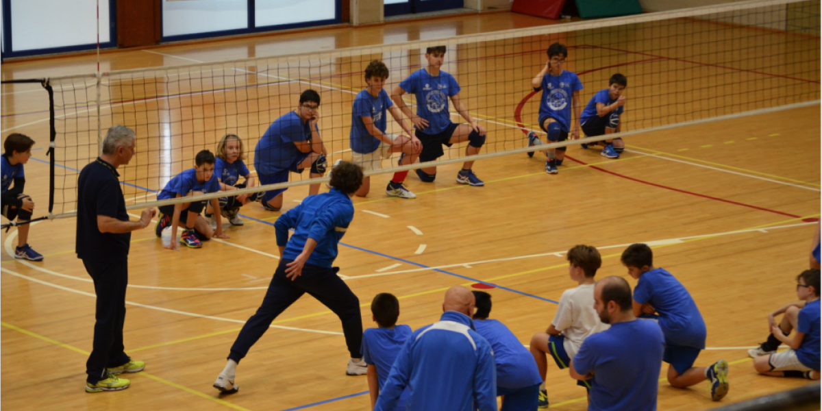 Allenamento congiunto per i giovani della Dinamo Pallavolo! Allenamento congiunto per i giovani della Dinamo Pallavolo!