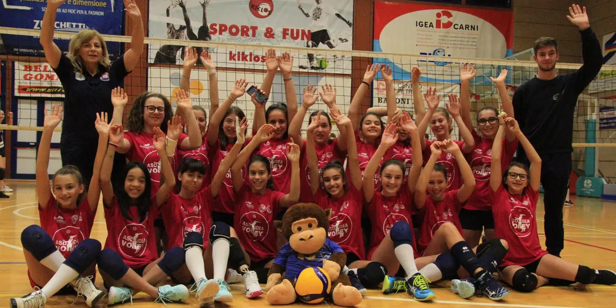 Finale di anno strepitoso per l'under 14F Idea Volley.