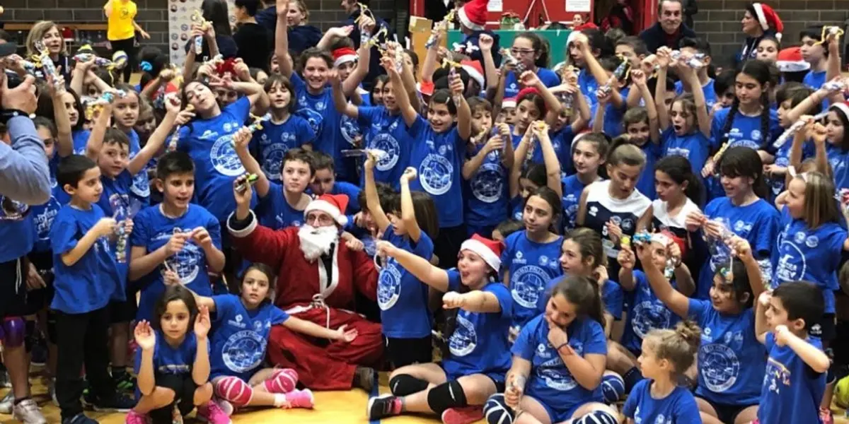 Festa di Natale, un pomeriggio di sport e amicizia in casa Dinamo!