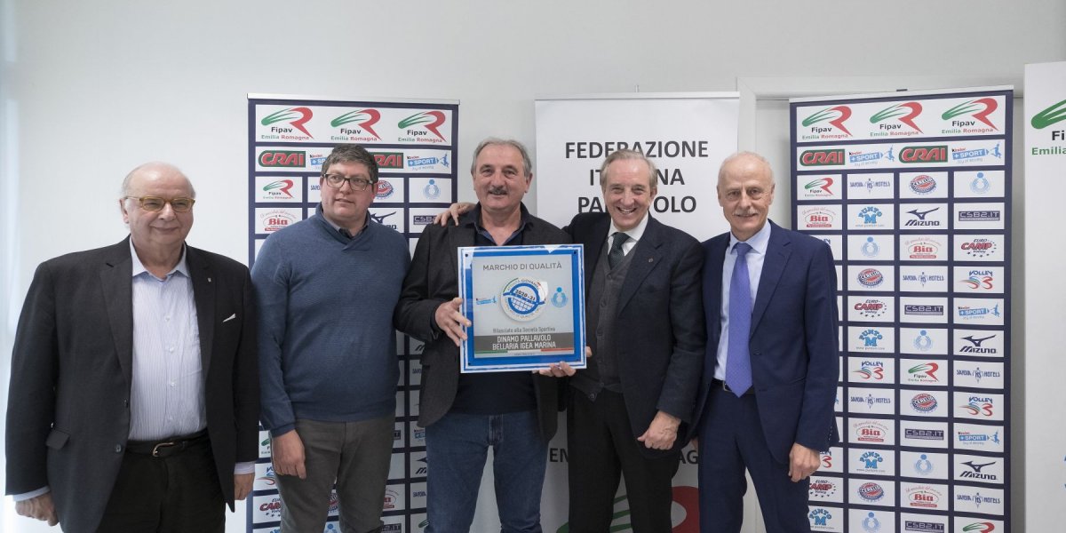 A Bologna la cerimonia di consegna dei certificati di qualità. A Bologna la cerimonia di consegna dei certificati di qualità.