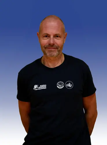 COACH ANDREA MANCONI
